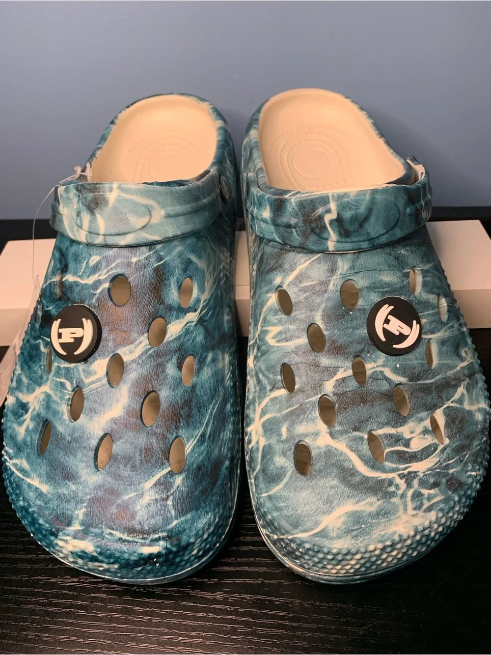 PhatFarm Water-Print Slip-On Clogs Sandals in Teal Blue